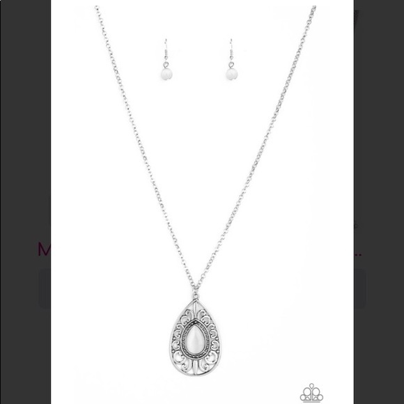 Jewelry - Picture 5 of 8